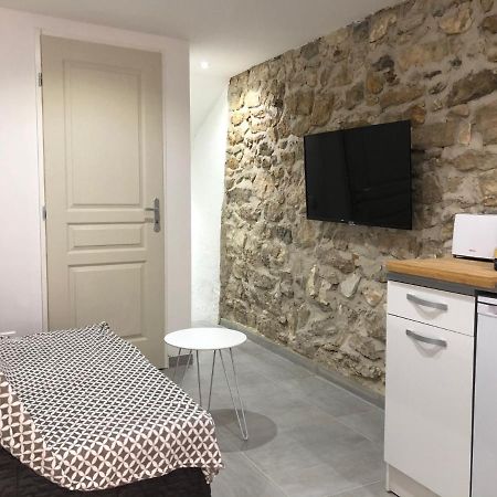 Les Olives Wifi Netflix Appart-Hotel-Provence La Fare-les-Oliviers Exteriér fotografie