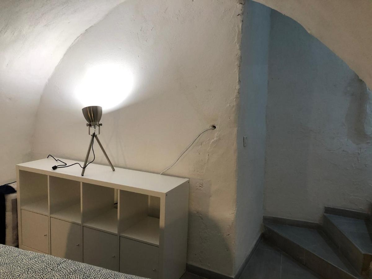 Les Olives Wifi Netflix Appart-Hotel-Provence La Fare-les-Oliviers Exteriér fotografie